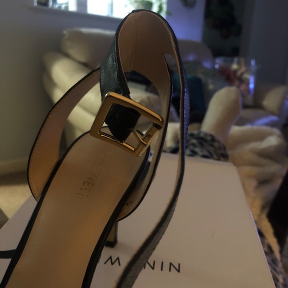 Shoes - Picture 5 of 5